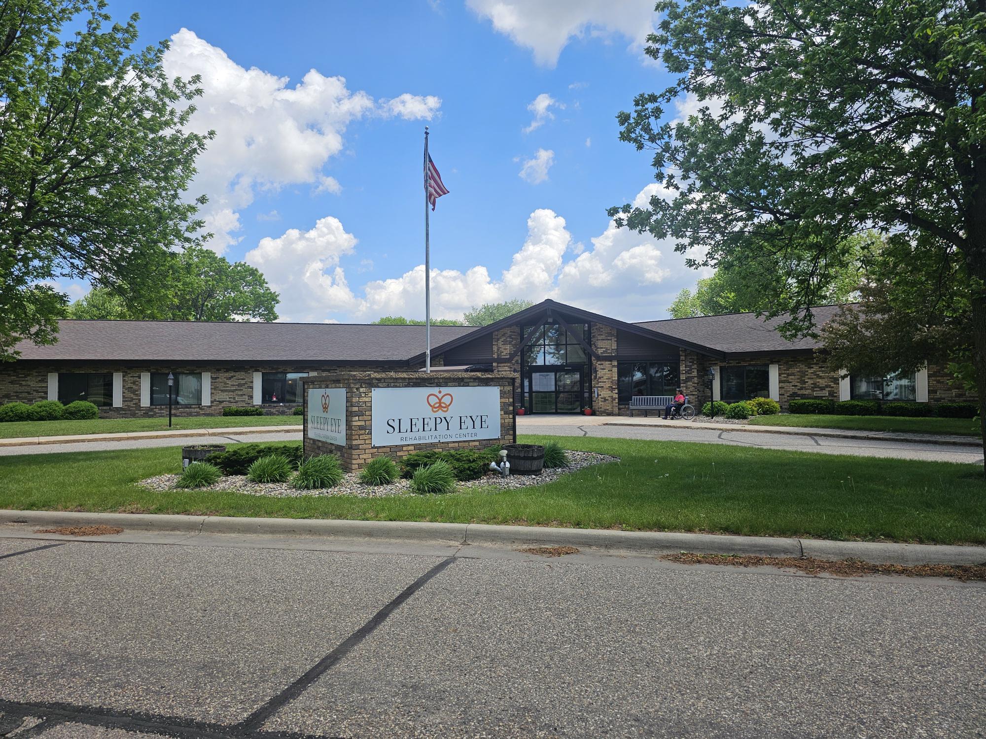 Sleepy Eye Rehabilitation Center & Assisted Living_8